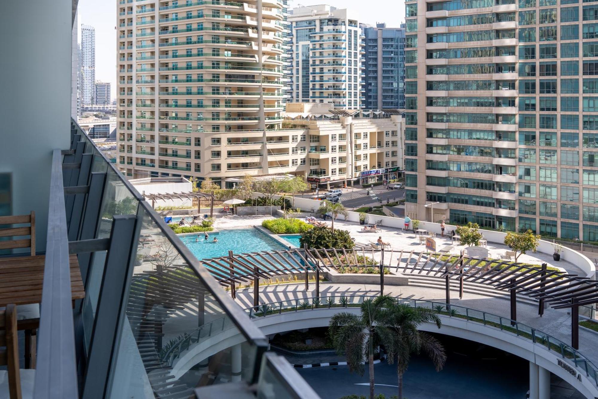 Silverene Towers - Home Of Choice Dubai Exterior foto