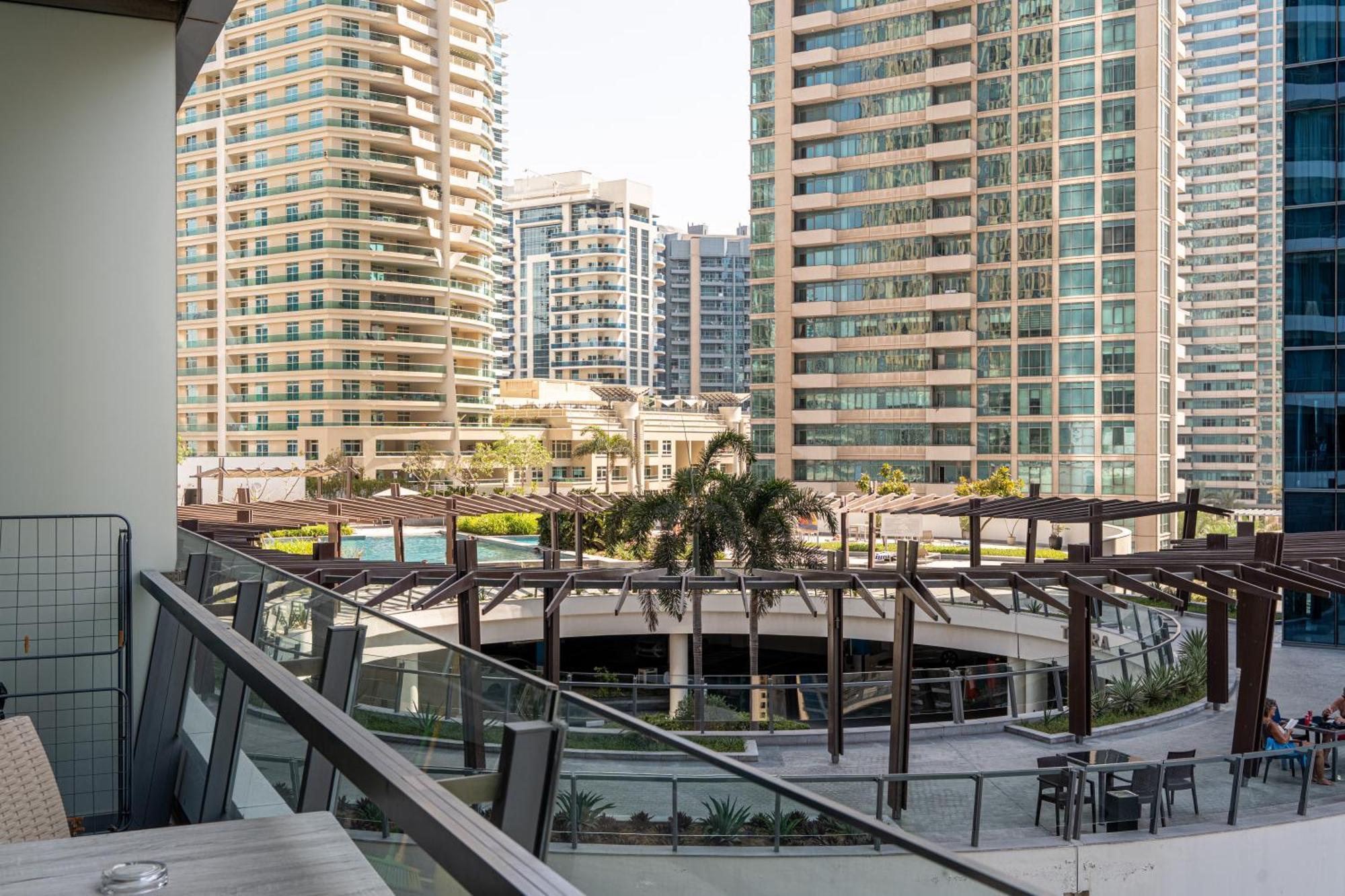 Silverene Towers - Home Of Choice Dubai Exterior foto